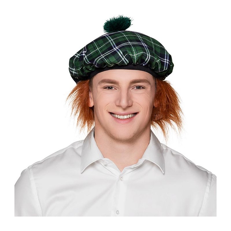 Béret écossais avec cheveux