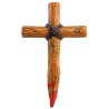 Pieu croix ensanglantée