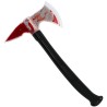 Hache avec faux sang pour Halloween