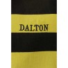 Inscription Dalton sur le haut du costume